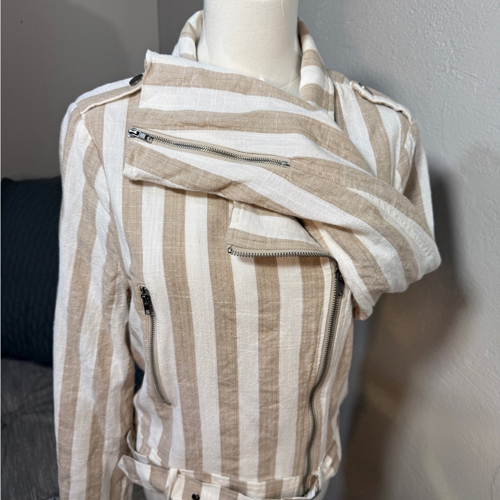 Lulus Striped Moto Jacket Cream Tan Asymmetrical Zip Lightweight Size L - Picture 9 of 12